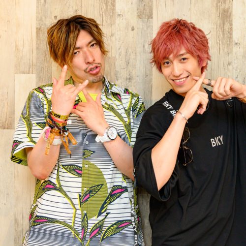 大ブレイク中のEXITがMCを務める、恋愛実験バラエティー「RecLove〜逢えないキミとのふたり生活。〜」がスタート！EXITのスペシャルインタビュー！