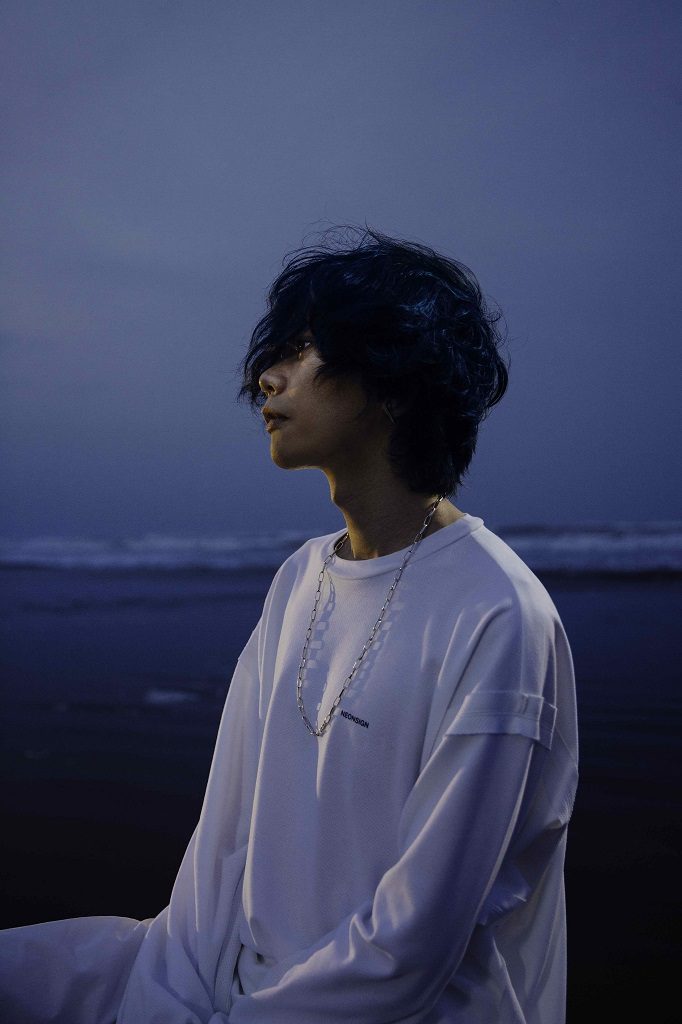 米津玄師 Amazon.co.jp: HIGHSNOBIETY JAPAN ISSUE11+ KENSHI YONEZU 【表紙