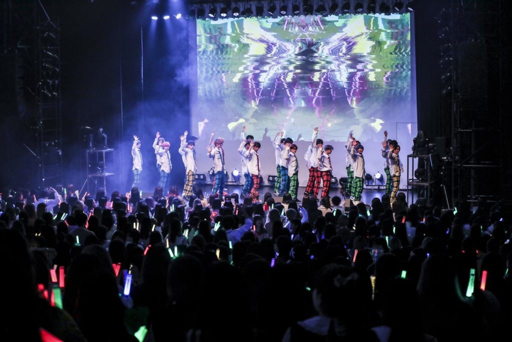 LIVE蜀咏悄竭