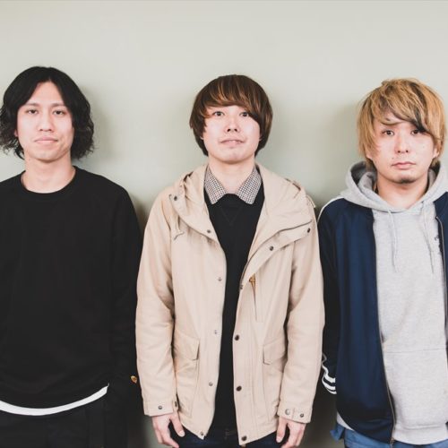 Cloque. Major 1st Full Album『ネイキッドブルー』をリリース！楽曲に込めるメンバーの想いとは