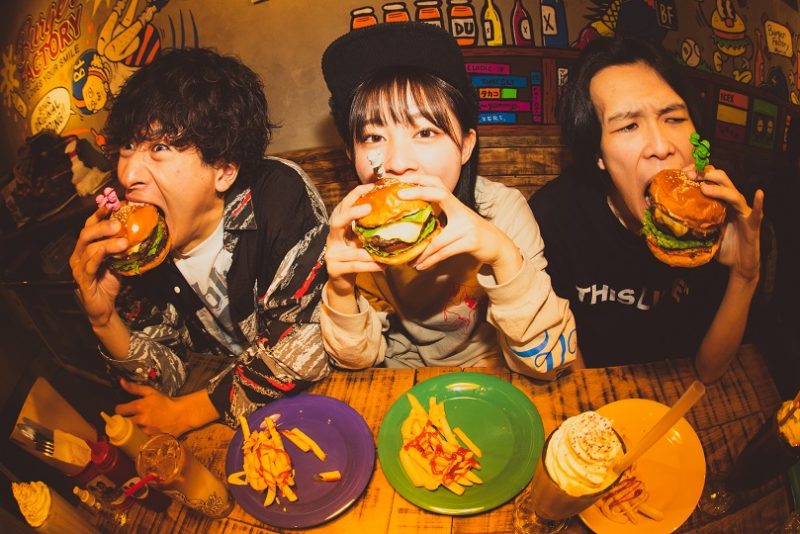 ３ピースメロディックパンクバンド・OWlが初の全国流通盤となるアルバム『KICKASS』リリース！「今までにない雰囲気の楽曲がたくさん詰まった一枚になりました」